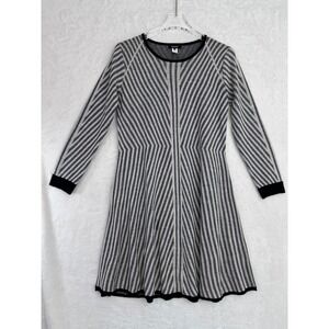 KERISMA Women's M L Knit Dress Geometric Stripe Long Sleeve Black White